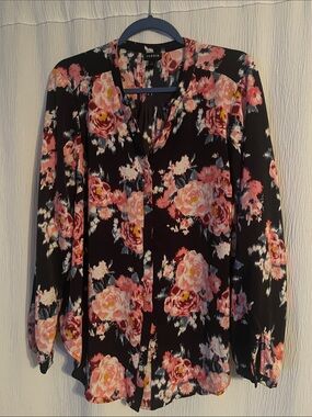 torrid Black Floral Button-Front Blouse with Pink Rose Print